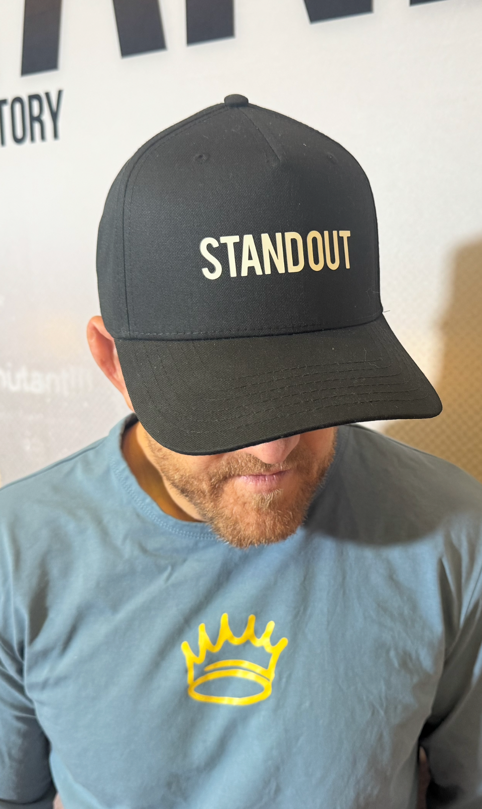STANDOUT 5 Panel Solid Hat